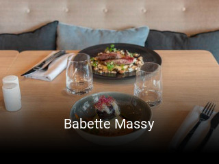 Babette Massy ouvert