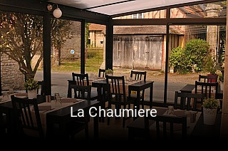 La Chaumiere ouvert