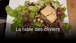 La table des oliviers ouvert