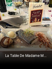 La Table De Madame Molé ouvert