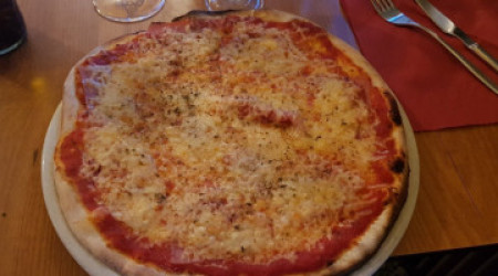 Pizzeria Napoli