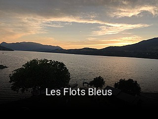 Les Flots Bleus heures d'affaires