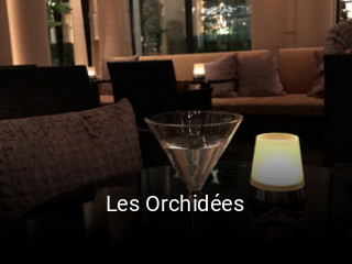 Les Orchidées ouvert