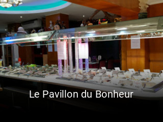 Le Pavillon du Bonheur ouvert