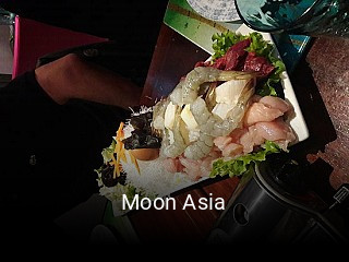 Moon Asia ouvert