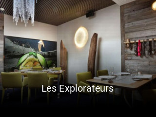 Les Explorateurs plan d'ouverture