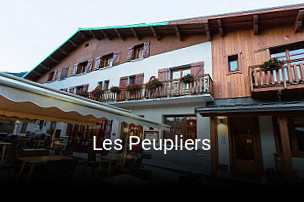 Les Peupliers ouvert