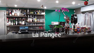 La Pangee ouvert