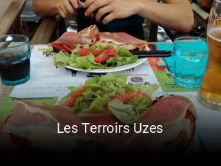 Les Terroirs Uzes ouvert