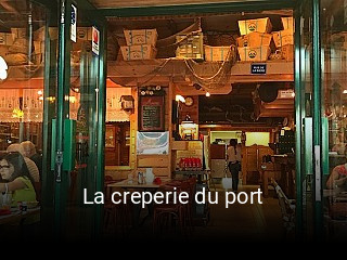 La creperie du port ouvert