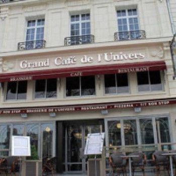 Le Grand Cafe de l'Univers