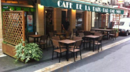 Cafe De La Paix