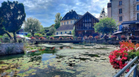 Le Moulin