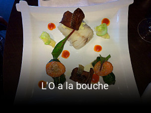 L'O a la bouche ouvert