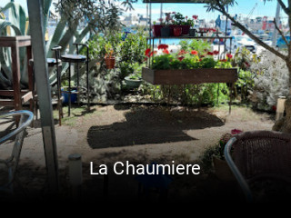 La Chaumiere ouvert